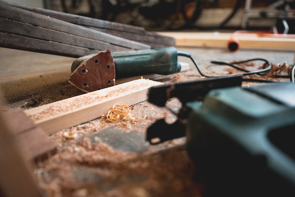 Woodworking tools and custom sofa materials